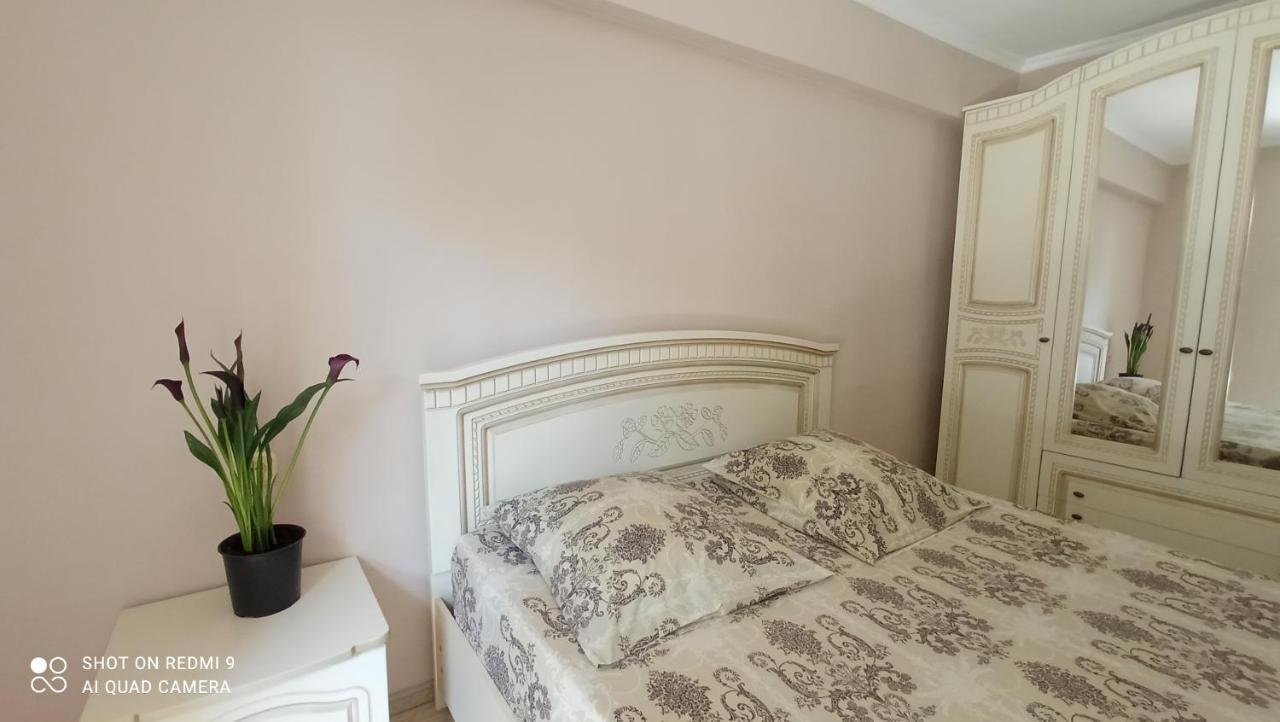Hôtel Samira à Gagra Chambre photo
