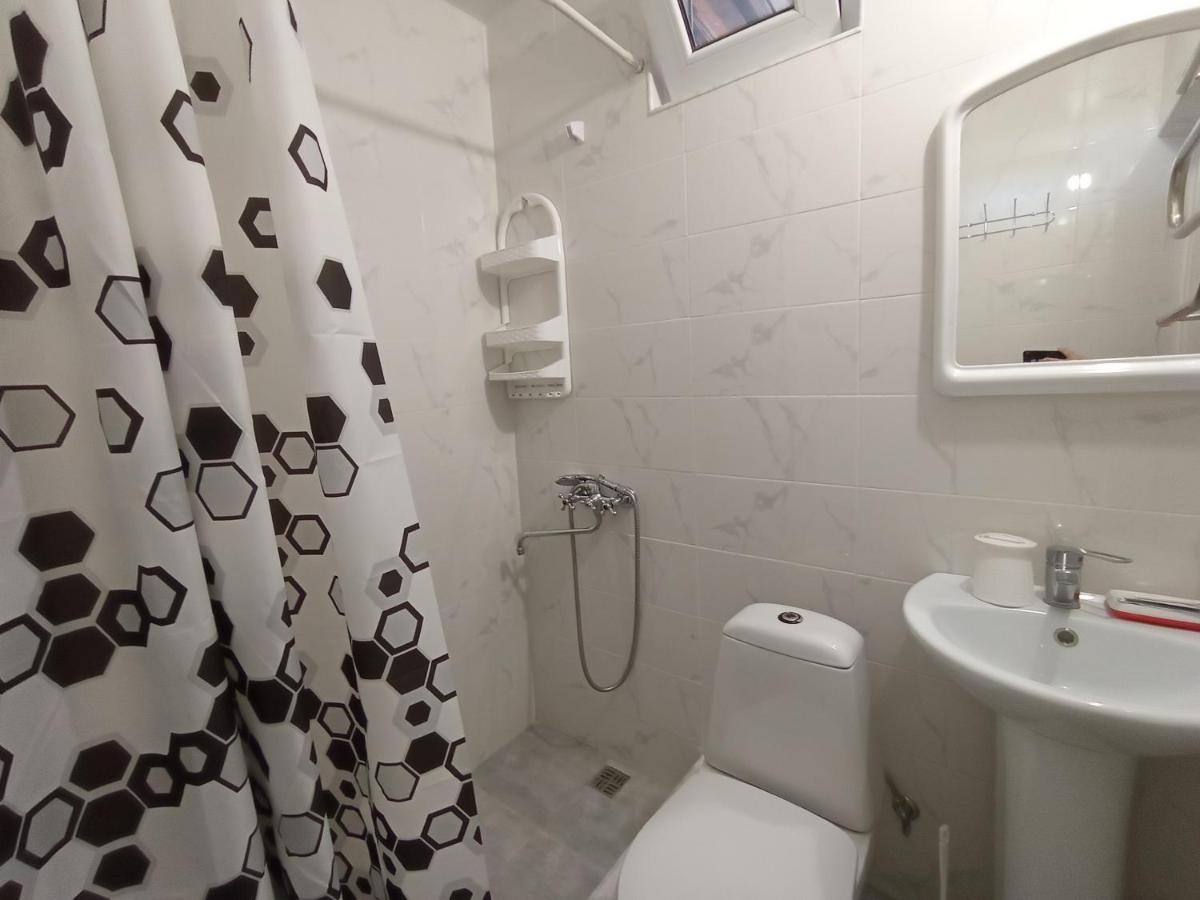 Hôtel Samira à Gagra Extérieur photo